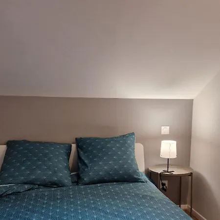 Appartement Au Pied De La Basilique *